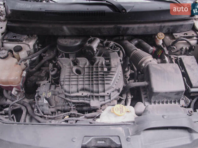 Белый Додж Джорни, объемом двигателя 3.6 л и пробегом 214 тыс. км за 14500 $, фото 8 на Automoto.ua