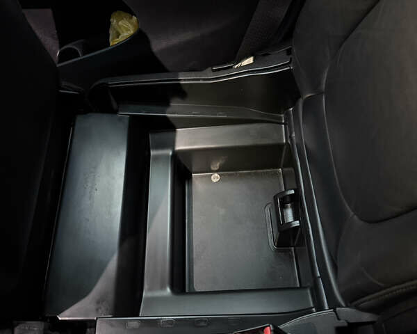 Білий Додж Джорні, об'ємом двигуна 3.61 л та пробігом 199 тис. км за 14000 $, фото 23 на Automoto.ua