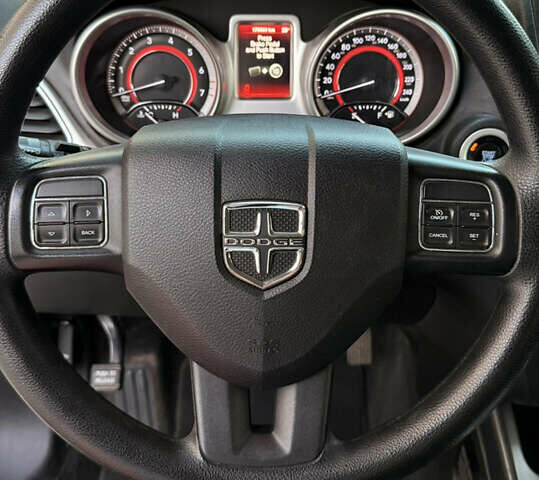 Білий Додж Джорні, об'ємом двигуна 3.6 л та пробігом 179 тис. км за 10800 $, фото 10 на Automoto.ua