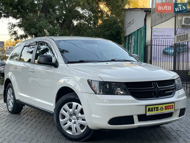 Білий Додж Джорні, об'ємом двигуна 2.4 л та пробігом 58 тис. км за 10999 $, фото 2 на Automoto.ua