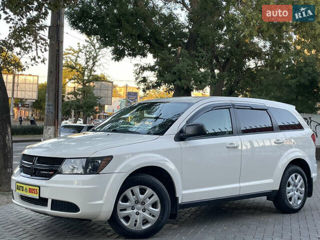 Білий Додж Джорні, об'ємом двигуна 2.4 л та пробігом 58 тис. км за 10999 $, фото 1 на Automoto.ua