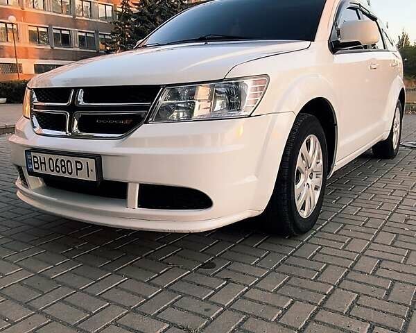 Білий Додж Джорні, об'ємом двигуна 2.4 л та пробігом 280 тис. км за 10500 $, фото 2 на Automoto.ua