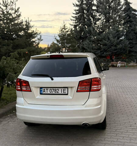 Белый Додж Джорни, объемом двигателя 3.6 л и пробегом 179 тыс. км за 10450 $, фото 24 на Automoto.ua