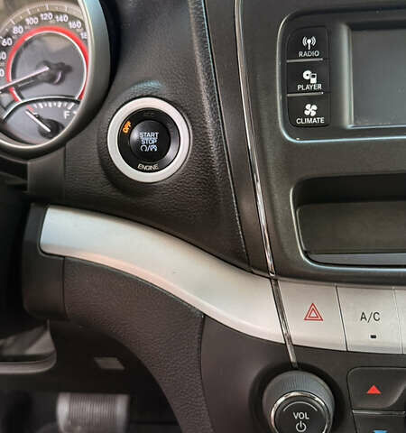 Білий Додж Джорні, об'ємом двигуна 3.6 л та пробігом 179 тис. км за 10800 $, фото 11 на Automoto.ua