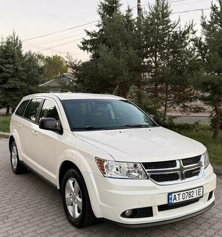 Белый Додж Джорни, объемом двигателя 3.6 л и пробегом 179 тыс. км за 10450 $, фото 31 на Automoto.ua