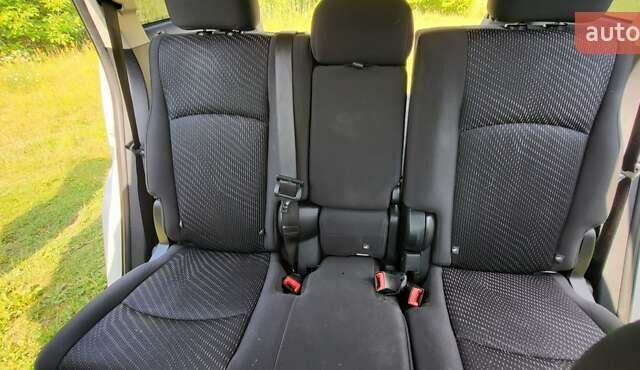 Белый Додж Джорни, объемом двигателя 2.36 л и пробегом 170 тыс. км за 9000 $, фото 11 на Automoto.ua