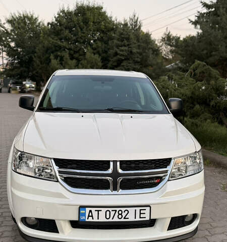 Белый Додж Джорни, объемом двигателя 3.6 л и пробегом 179 тыс. км за 10450 $, фото 30 на Automoto.ua