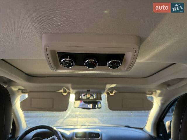 Білий Додж Джорні, об'ємом двигуна 3.61 л та пробігом 199 тис. км за 14000 $, фото 17 на Automoto.ua