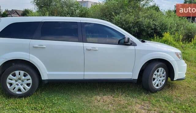 Белый Додж Джорни, объемом двигателя 2.36 л и пробегом 170 тыс. км за 9000 $, фото 8 на Automoto.ua