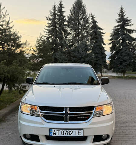 Білий Додж Джорні, об'ємом двигуна 3.6 л та пробігом 179 тис. км за 10800 $, фото 3 на Automoto.ua