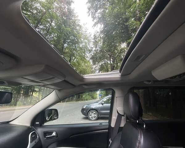 Белый Додж Джорни, объемом двигателя 3.6 л и пробегом 214 тыс. км за 14500 $, фото 14 на Automoto.ua