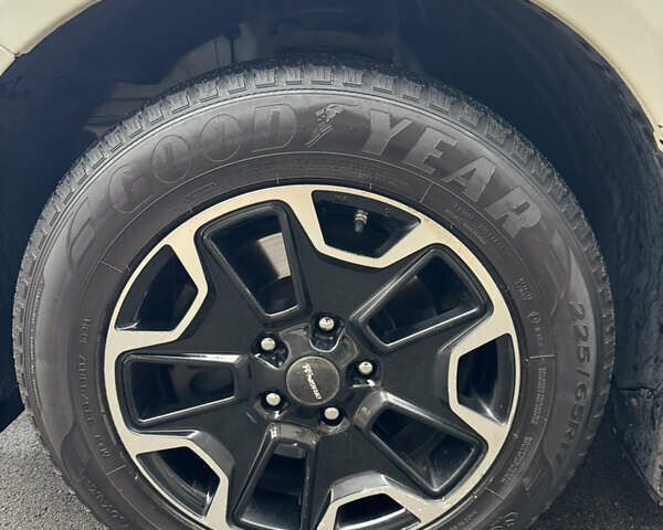 Белый Додж Джорни, объемом двигателя 2.4 л и пробегом 143 тыс. км за 12750 $, фото 24 на Automoto.ua