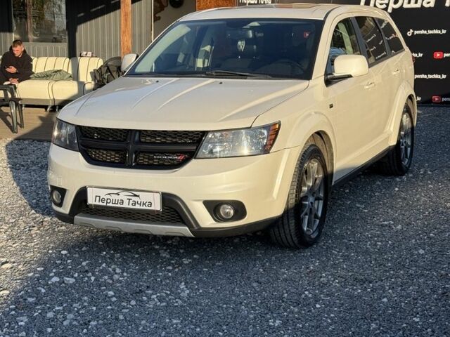 Белый Додж Джорни, объемом двигателя 3.6 л и пробегом 117 тыс. км за 13500 $, фото 2 на Automoto.ua