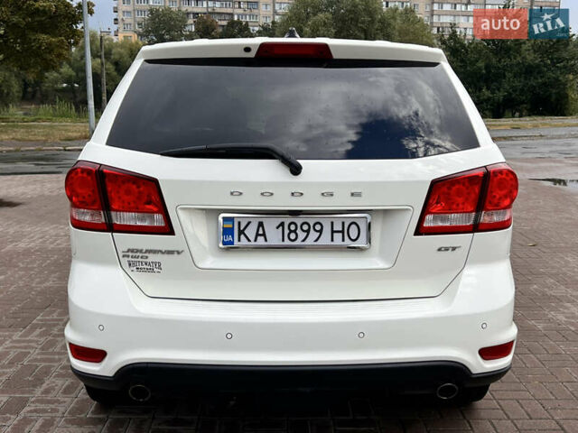 Белый Додж Джорни, объемом двигателя 3.6 л и пробегом 210 тыс. км за 12500 $, фото 4 на Automoto.ua