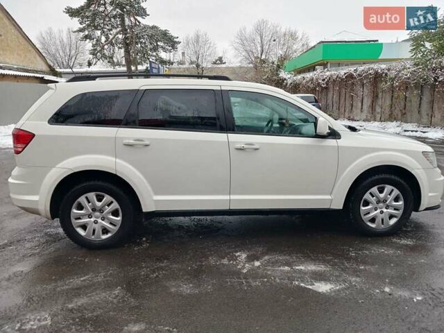 Білий Додж Джорні, об'ємом двигуна 2.36 л та пробігом 161 тис. км за 11499 $, фото 6 на Automoto.ua