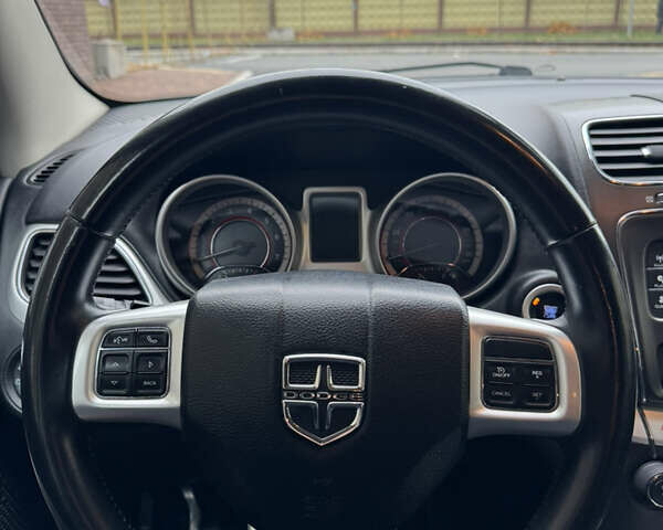 Белый Додж Джорни, объемом двигателя 2.4 л и пробегом 143 тыс. км за 12750 $, фото 18 на Automoto.ua