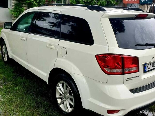 Белый Додж Джорни, объемом двигателя 3.6 л и пробегом 200 тыс. км за 14000 $, фото 4 на Automoto.ua