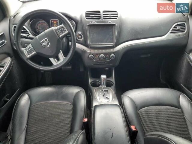 Белый Додж Джорни, объемом двигателя 2.36 л и пробегом 167 тыс. км за 1400 $, фото 7 на Automoto.ua