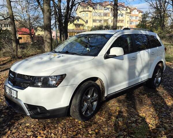 Белый Додж Джорни, объемом двигателя 2.36 л и пробегом 220 тыс. км за 13100 $, фото 9 на Automoto.ua