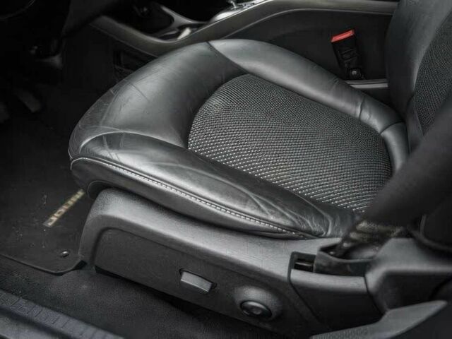 Белый Додж Джорни, объемом двигателя 2.4 л и пробегом 77 тыс. км за 4100 $, фото 11 на Automoto.ua