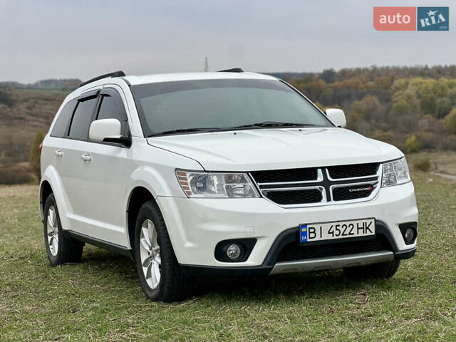 Додж Джорни 2016 в Валках на Automoto.ua Белый Додж Джорни, объемом двигателя 3.6 л и пробегом 128 тыс. км за 12900 $, фото 1 на Automoto.ua
