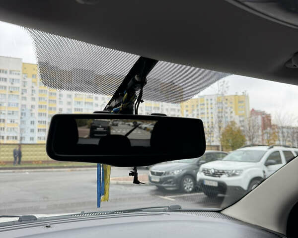 Белый Додж Джорни, объемом двигателя 2.4 л и пробегом 143 тыс. км за 12750 $, фото 21 на Automoto.ua