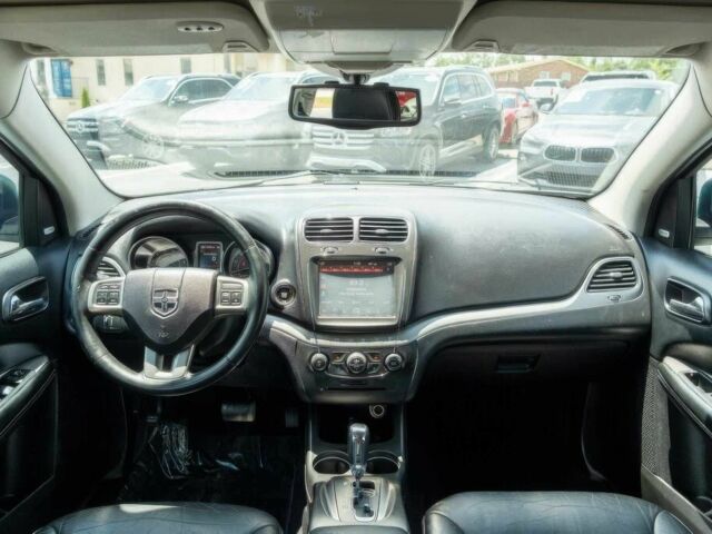 Белый Додж Джорни, объемом двигателя 3.6 л и пробегом 56 тыс. км за 1200 $, фото 6 на Automoto.ua