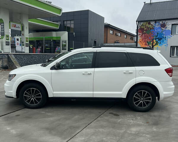 Белый Додж Джорни, объемом двигателя 2.36 л и пробегом 150 тыс. км за 13200 $, фото 15 на Automoto.ua