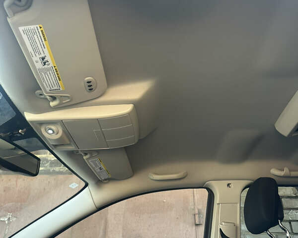 Белый Додж Джорни, объемом двигателя 2.36 л и пробегом 150 тыс. км за 13000 $, фото 13 на Automoto.ua