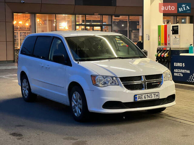 Білий Додж Джорні, об'ємом двигуна 3.6 л та пробігом 480 тис. км за 8500 $, фото 5 на Automoto.ua