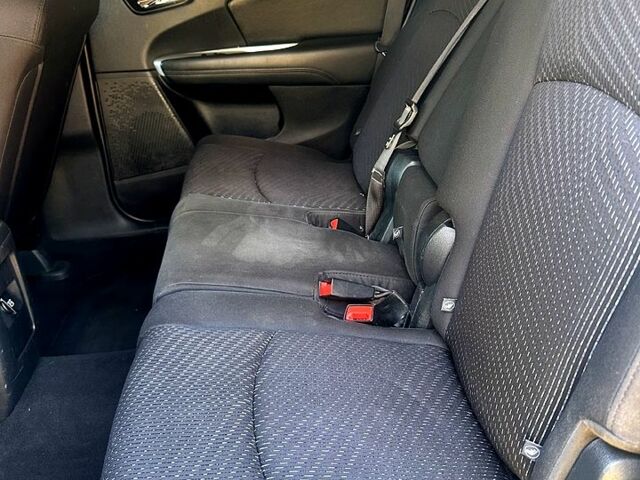 Белый Додж Джорни, объемом двигателя 2.4 л и пробегом 150 тыс. км за 13000 $, фото 9 на Automoto.ua