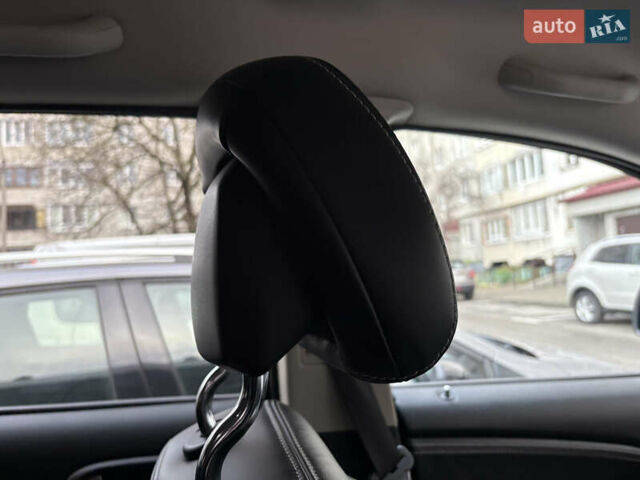 Белый Додж Джорни, объемом двигателя 2.36 л и пробегом 175 тыс. км за 14200 $, фото 64 на Automoto.ua