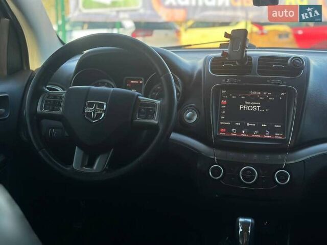 Білий Додж Джорні, об'ємом двигуна 2.36 л та пробігом 200 тис. км за 11900 $, фото 12 на Automoto.ua