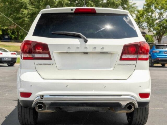 Белый Додж Джорни, объемом двигателя 3.6 л и пробегом 56 тыс. км за 1200 $, фото 3 на Automoto.ua