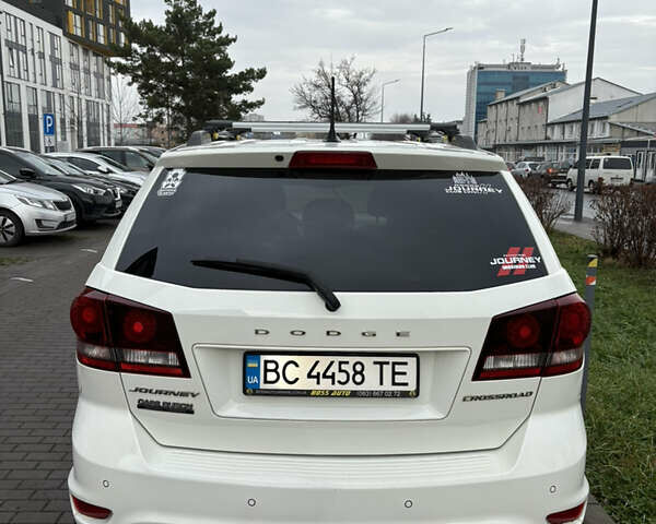 Белый Додж Джорни, объемом двигателя 2.36 л и пробегом 175 тыс. км за 14200 $, фото 22 на Automoto.ua