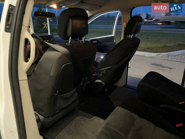 Білий Додж Джорні, об'ємом двигуна 3.6 л та пробігом 480 тис. км за 8500 $, фото 18 на Automoto.ua