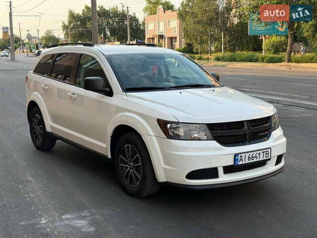 Білий Додж Джорні, об'ємом двигуна 2.36 л та пробігом 150 тис. км за 13800 $, фото 1 на Automoto.ua