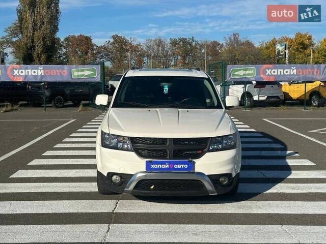 Білий Додж Джорні, об'ємом двигуна 2.36 л та пробігом 200 тис. км за 11900 $, фото 1 на Automoto.ua