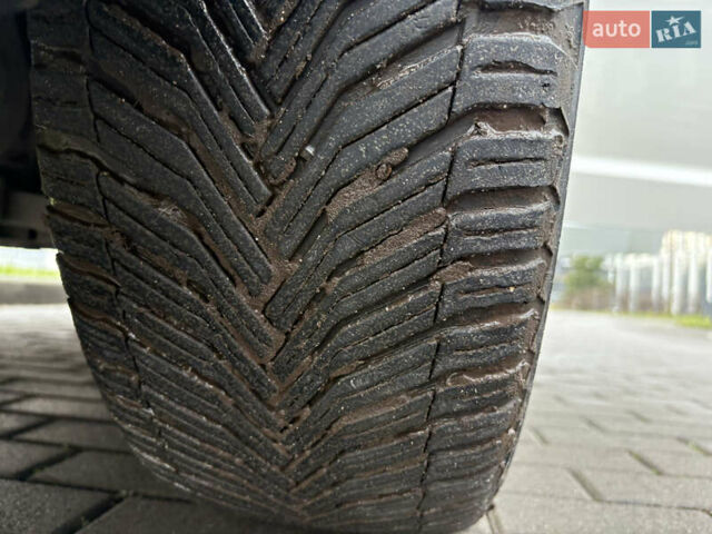 Белый Додж Джорни, объемом двигателя 2.36 л и пробегом 175 тыс. км за 14200 $, фото 70 на Automoto.ua