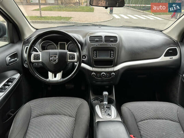 Білий Додж Джорні, об'ємом двигуна 2.4 л та пробігом 170 тис. км за 11700 $, фото 11 на Automoto.ua