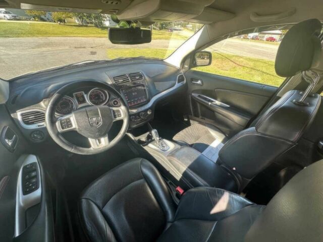 Белый Додж Джорни, объемом двигателя 3.6 л и пробегом 61 тыс. км за 6300 $, фото 5 на Automoto.ua