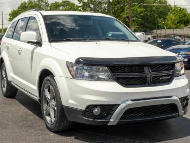 Белый Додж Джорни, объемом двигателя 3.6 л и пробегом 56 тыс. км за 1200 $, фото 2 на Automoto.ua