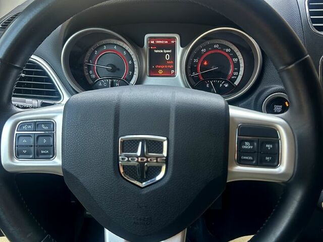 Белый Додж Джорни, объемом двигателя 2.4 л и пробегом 150 тыс. км за 13000 $, фото 12 на Automoto.ua