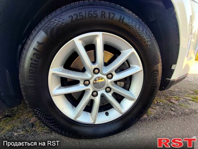 Додж Джорни 2017 в Киеве на Automoto.ua Белый Додж Джорни, объемом двигателя 2.4 л и пробегом 208 тыс. км за 11000 $, фото 4 на Automoto.ua