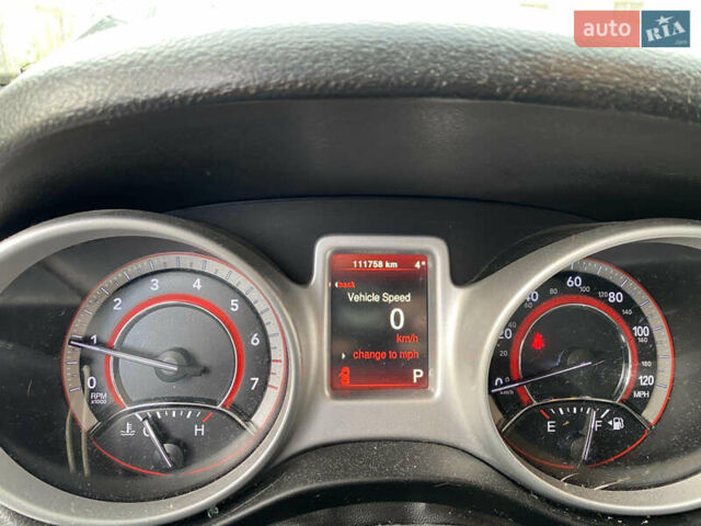 Додж Джорни 2018 в Тернополе на Automoto.ua Белый Додж Джорни, объемом двигателя 2.36 л и пробегом 112 тыс. км за 13000 $, фото 6 на Automoto.ua