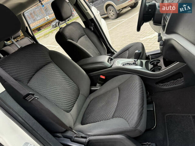 Білий Додж Джорні, об'ємом двигуна 2.36 л та пробігом 122 тис. км за 11850 $, фото 36 на Automoto.ua