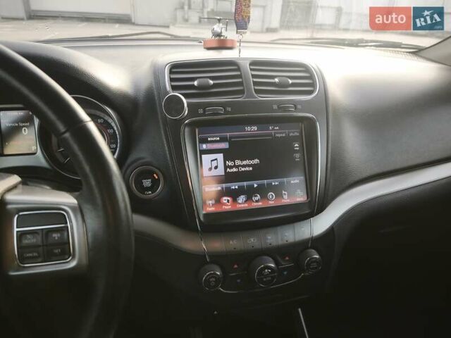 Білий Додж Джорні, об'ємом двигуна 3.6 л та пробігом 103 тис. км за 14000 $, фото 44 на Automoto.ua