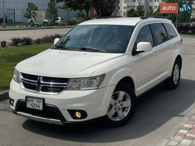 Білий Додж Джорні, об'ємом двигуна 3.6 л та пробігом 154 тис. км за 14700 $, фото 2 на Automoto.ua