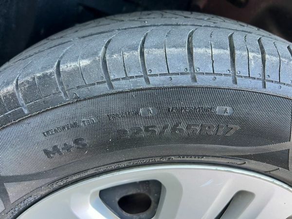 Белый Додж Джорни, объемом двигателя 0 л и пробегом 152 тыс. км за 12499 $, фото 21 на Automoto.ua