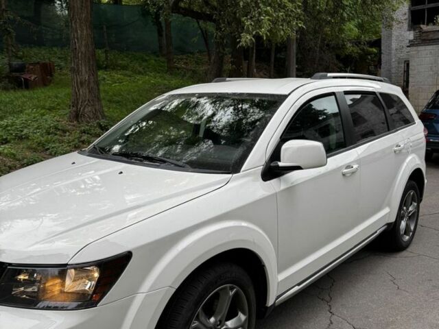 Додж Джорни 2018 в Киеве на Automoto.ua Белый Додж Джорни, объемом двигателя 3.6 л и пробегом 169 тыс. км за 16500 $, фото 1 на Automoto.ua